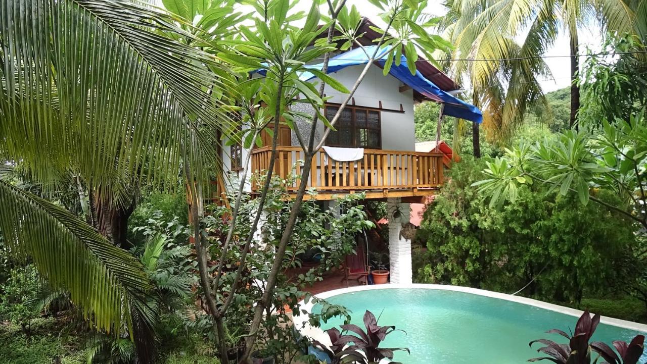 Casa De Colores El Zonte Exterior photo